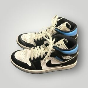 Women's Air Jordan 1 Mid University Blue Size 10.5 Basketball Sneakers